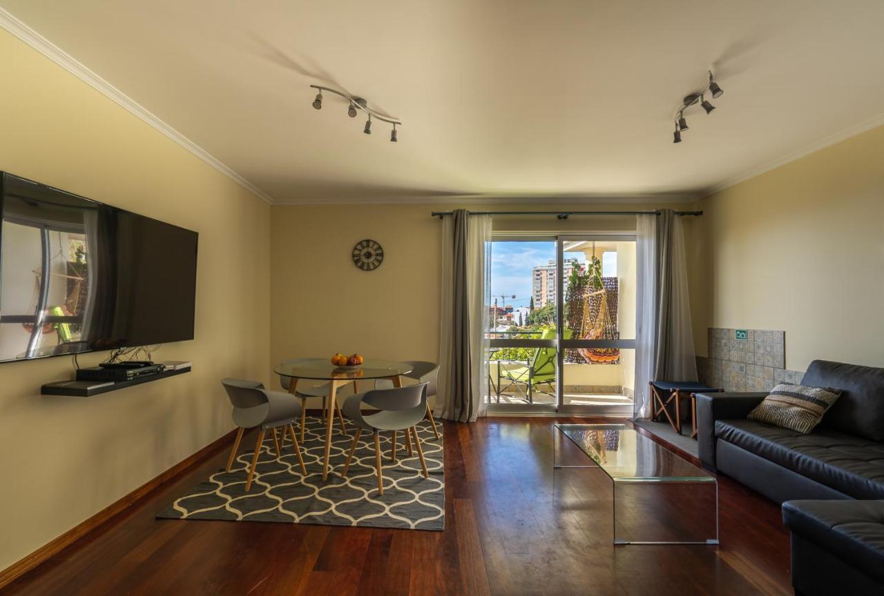 Ocean Breeze Apartment Canico  Ngoại thất bức ảnh